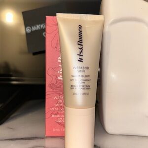 Iris&Romeo Weekend Skin - Warm Glow